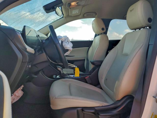 Buick Encore Sport Touring Image 14