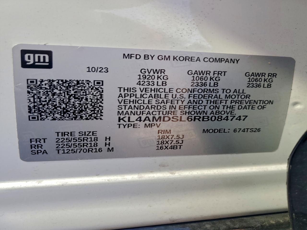 Buick Encore Sport Touring Image 6