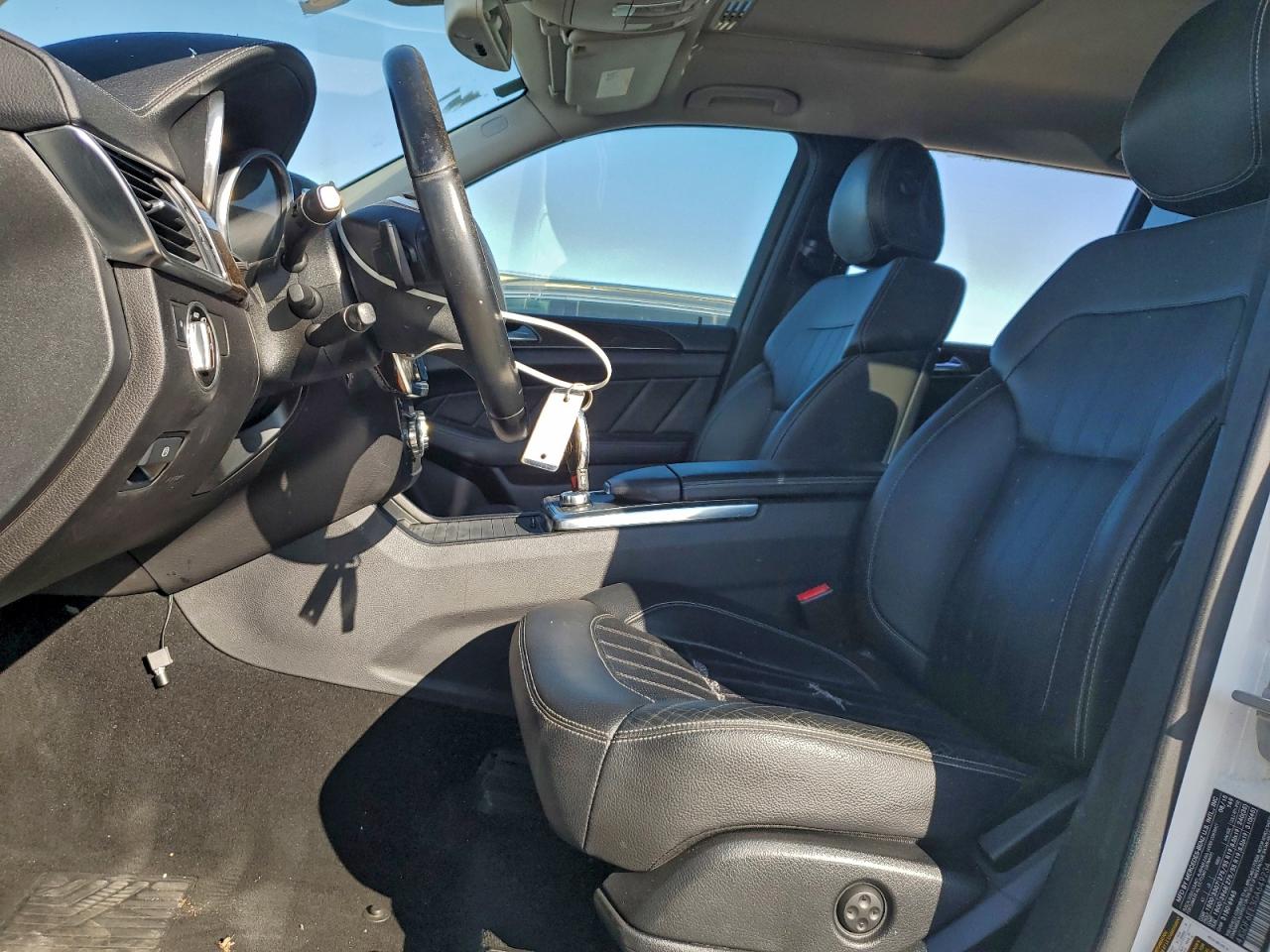 Mercedes-Benz G-Class 450 4matic Image 3