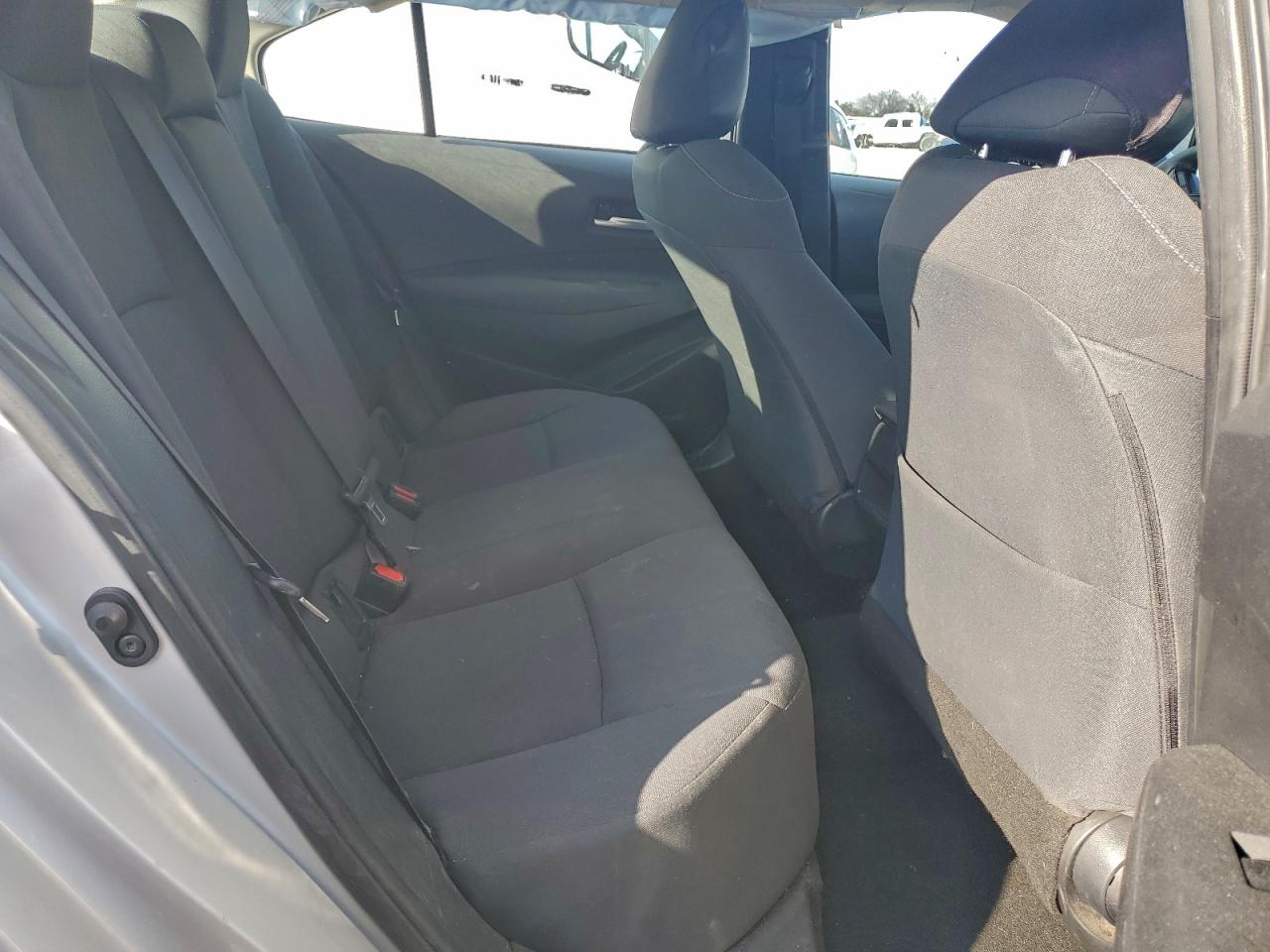 Toyota Corolla Le Image 7