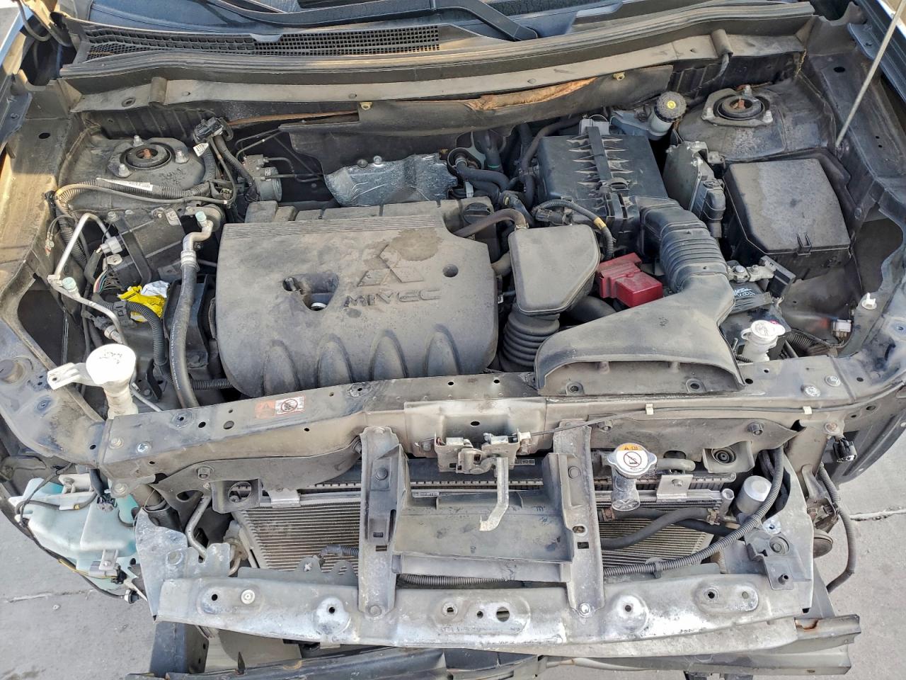 Mitsubishi Outlander Se Image 13