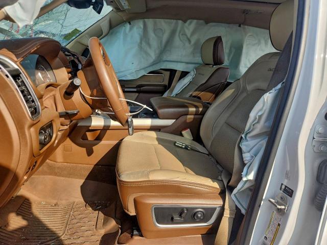 Ram 1500 Laramie Image 7