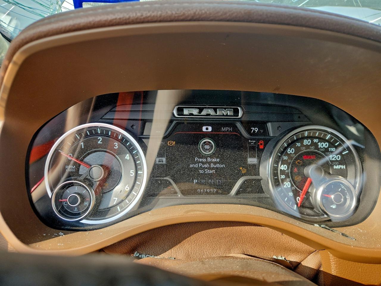 Ram 1500 Laramie Image 5