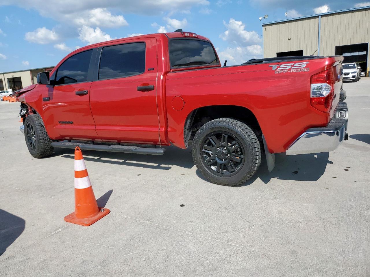 Toyota Tundra Crewmax Sr5 Image 11