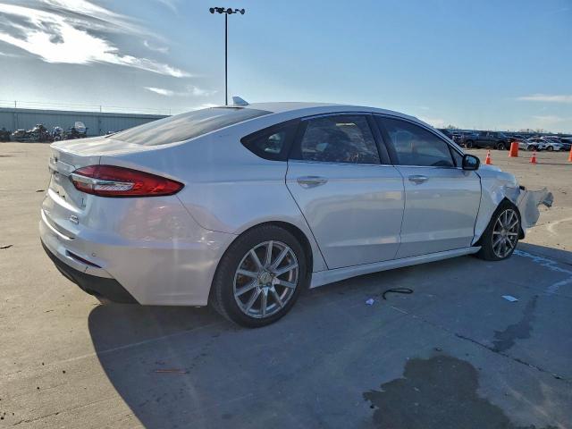 Ford Fusion Sel Image 10