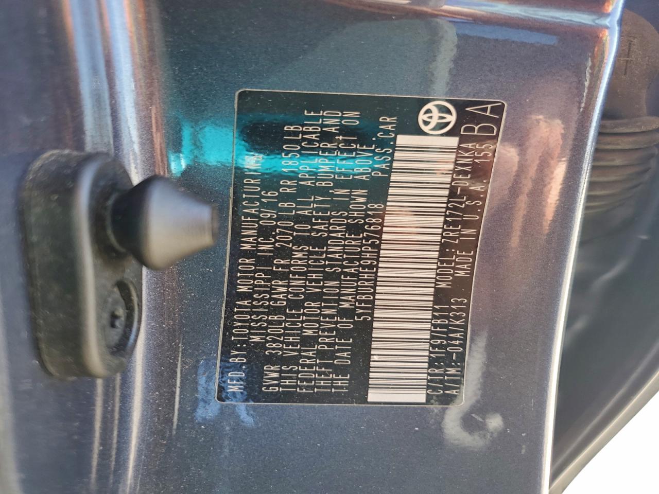 Toyota Corolla L Image 12