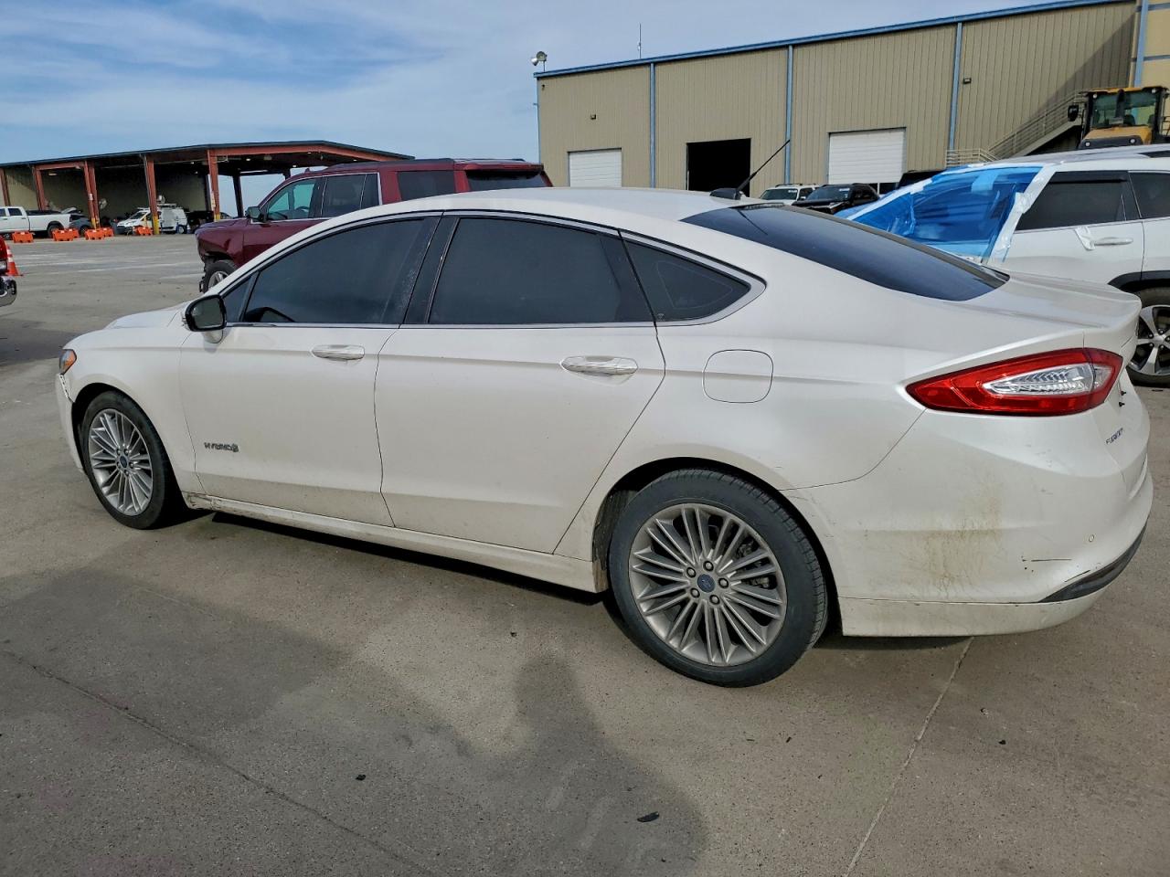 Ford Fusion Se Hybrid Image 3