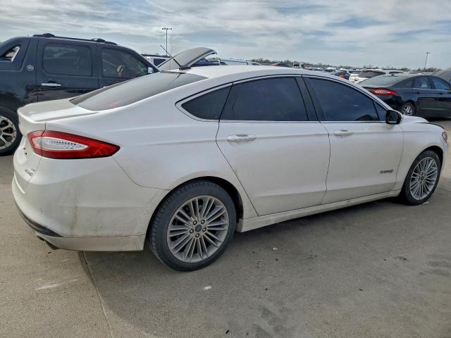 Ford Fusion Se Hybrid Image 4