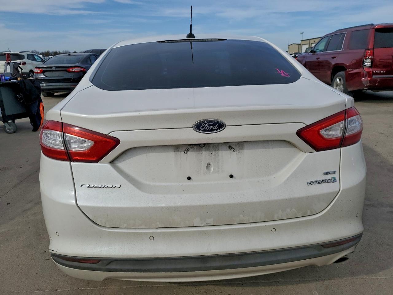 Ford Fusion Se Hybrid Image 8