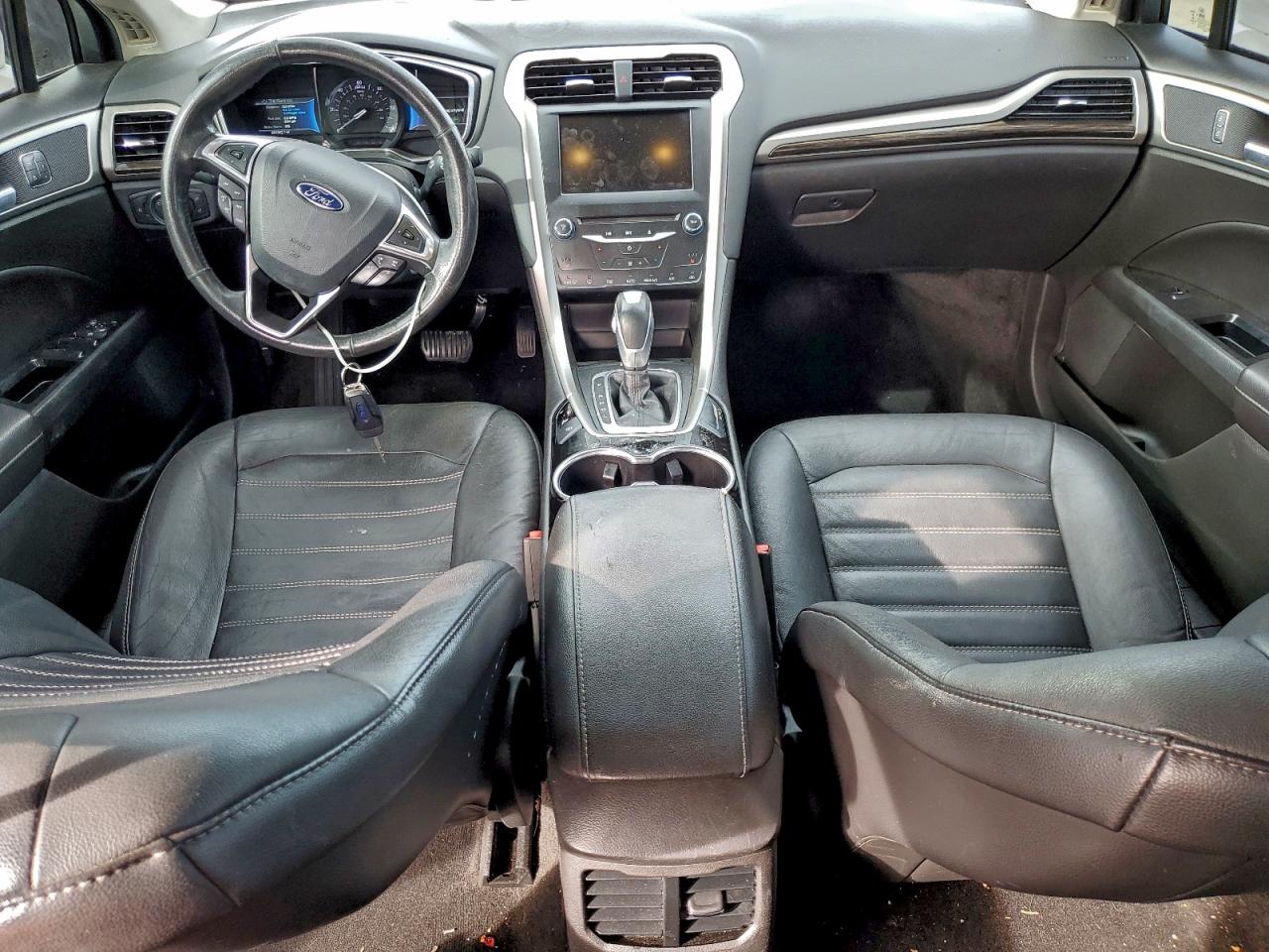 Ford Fusion Se Hybrid Image 9