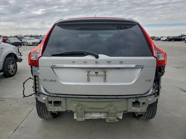 Volvo XC60 T5 Premier Image 11