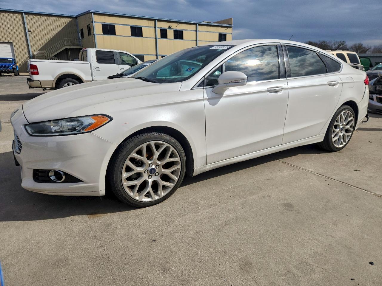 Ford Fusion Titanium Image 1