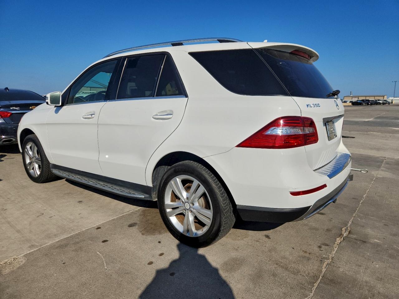 Mercedes-Benz M-Class 350 Image 7