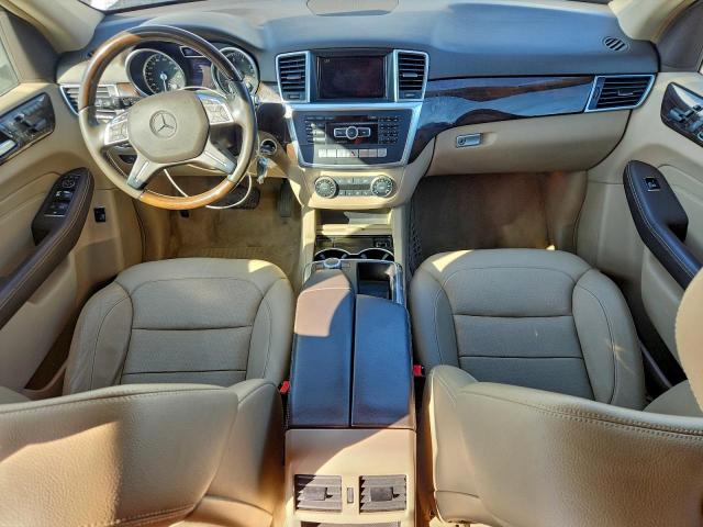 Mercedes-Benz M-Class 350 Image 5