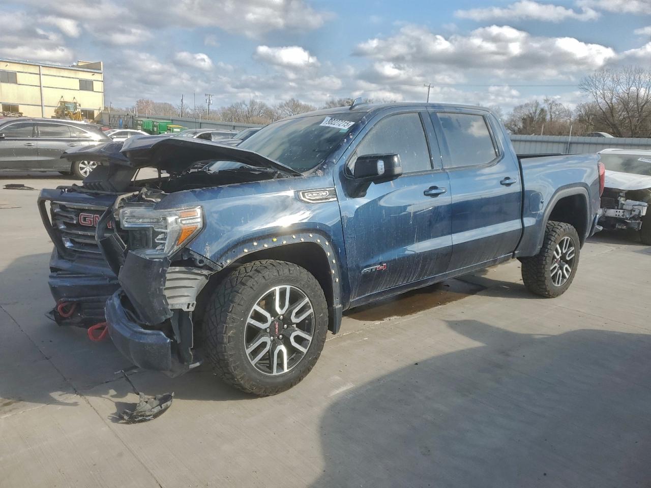 GMC Sierra K1500 At4 Image 1