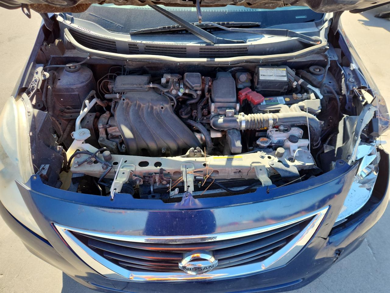 Nissan Versa S Image 10