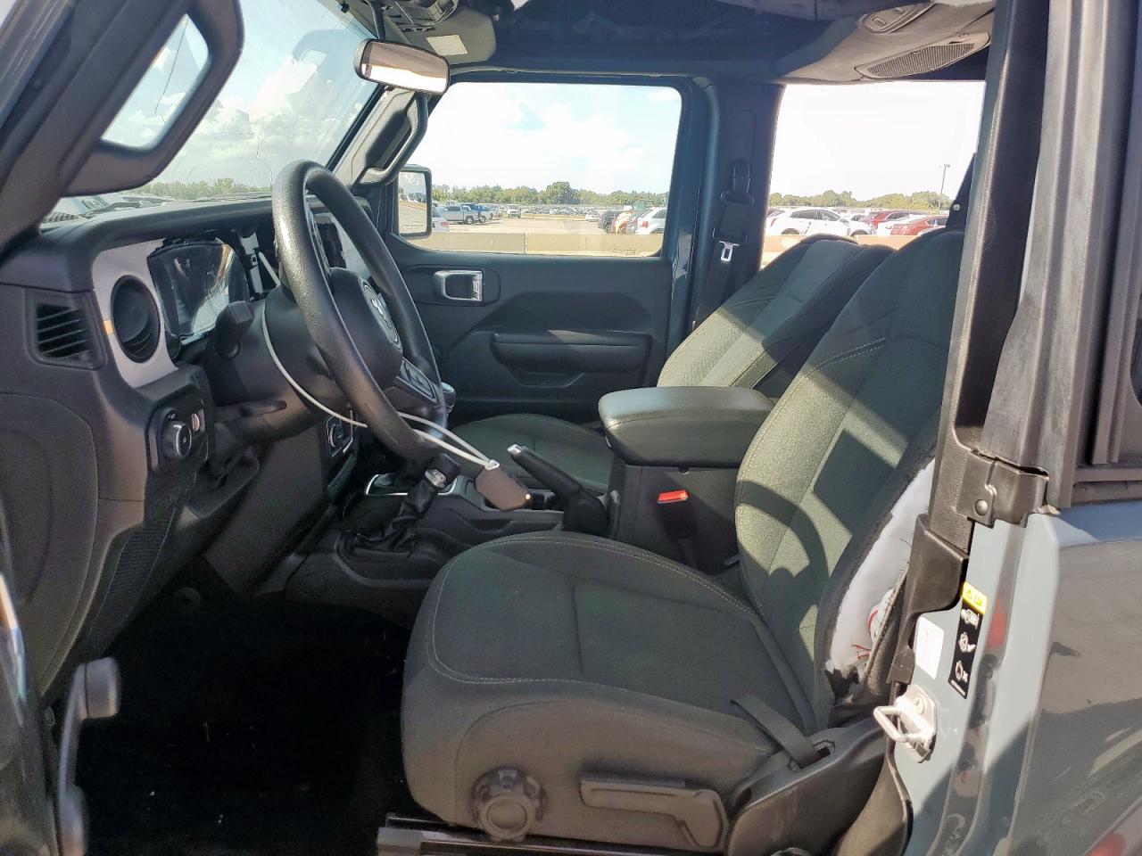 Jeep Wrangler Sport Image 8