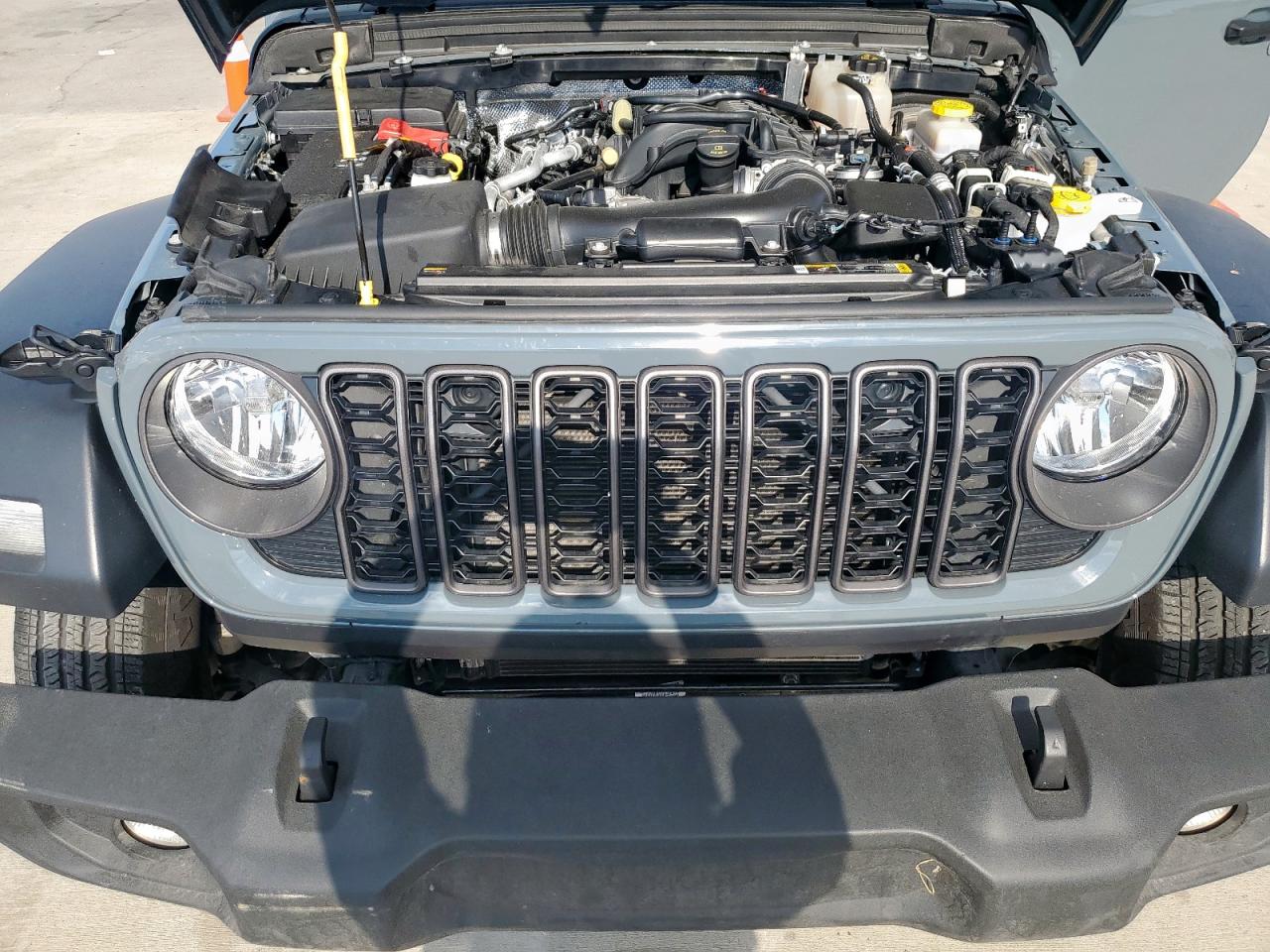 Jeep Wrangler Sport Image 13