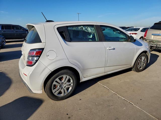 Chevrolet Sonic Image 7