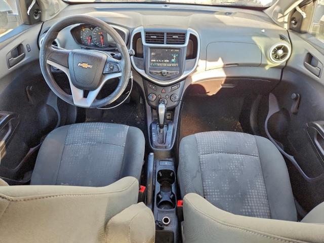 Chevrolet Sonic Image 4