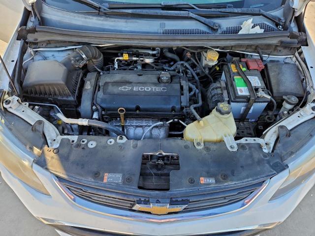 Chevrolet Sonic Image 9