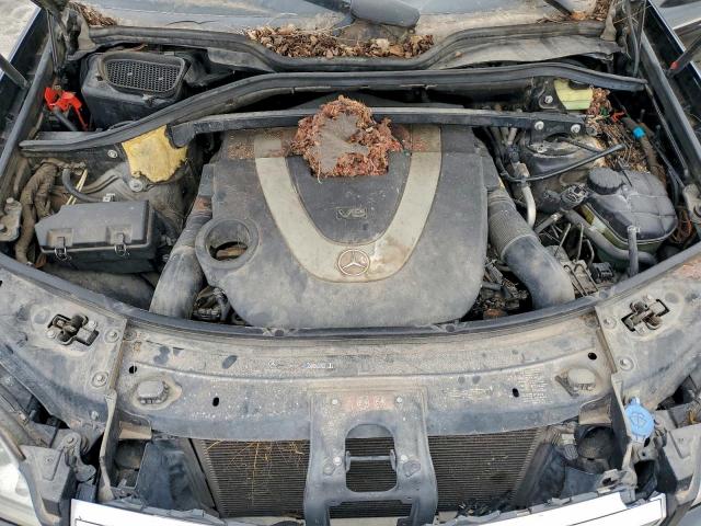 Mercedes-Benz G-Class 450 4matic Image 11