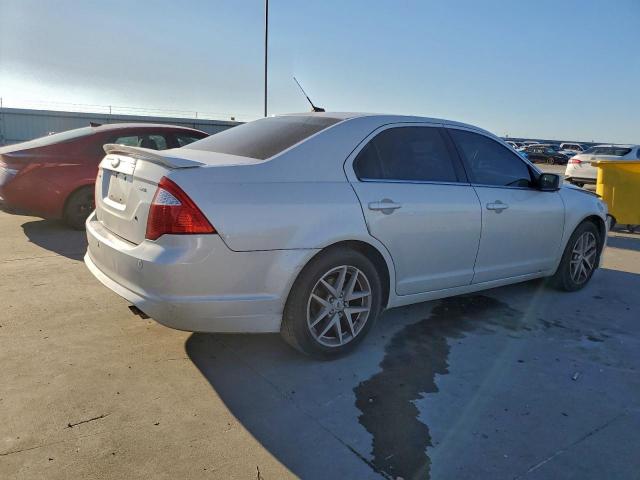 Ford Fusion Sel Image 4