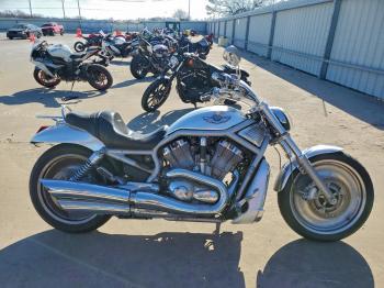 Salvage Harley-Davidson Vrs