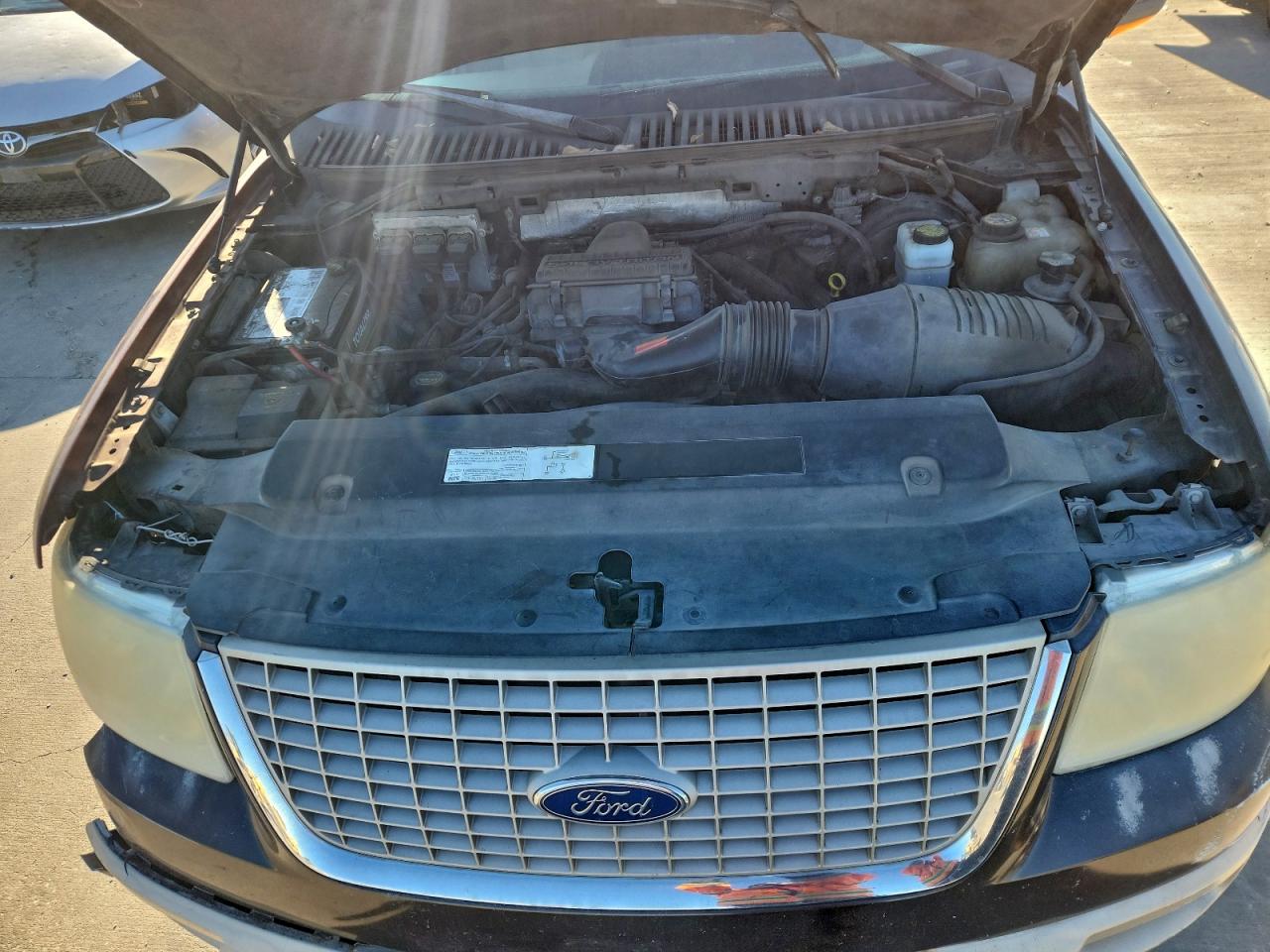 Ford Expedition Eddie Bauer Image 3