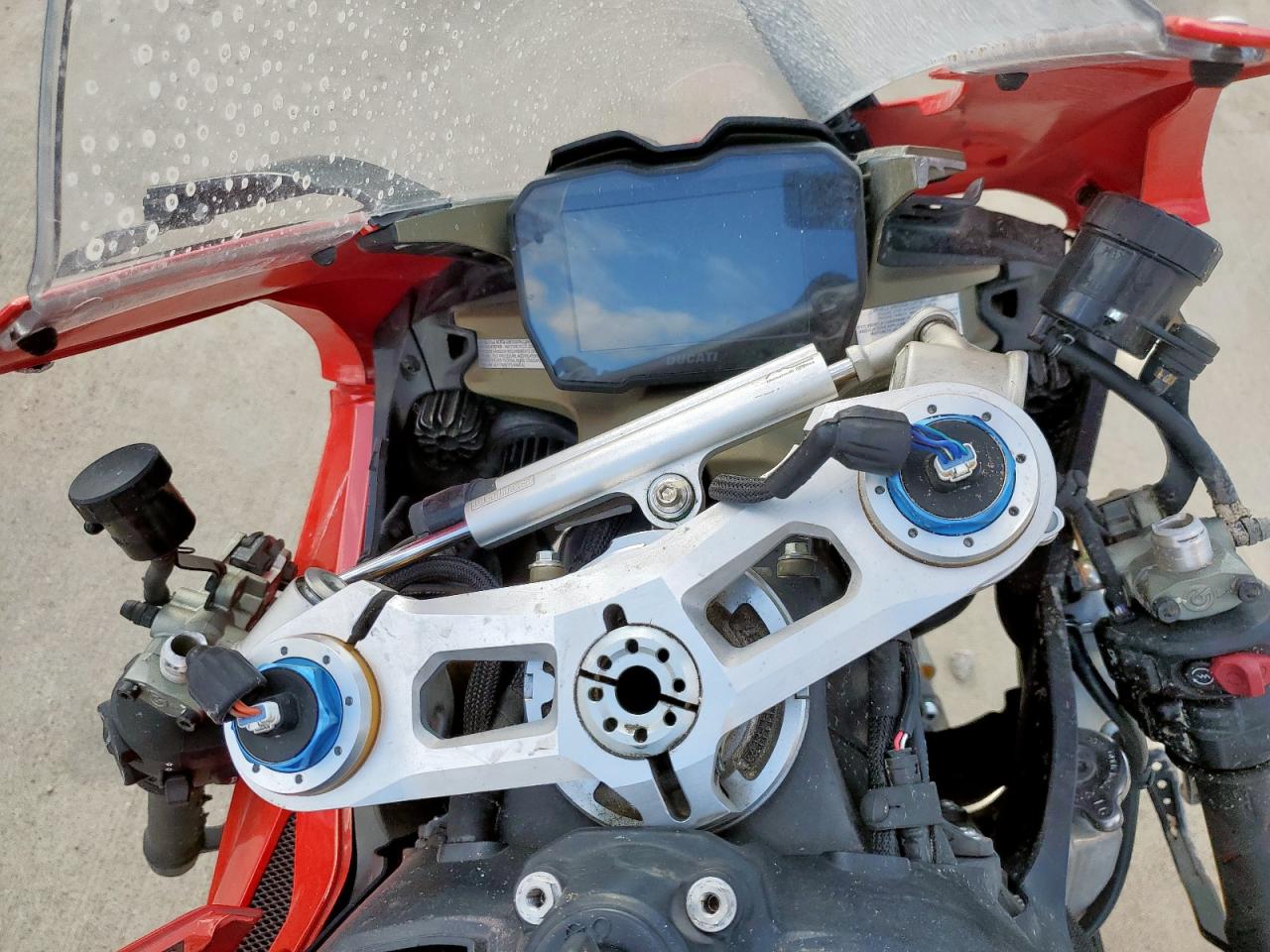 Ducati Panigale V4s Image 8