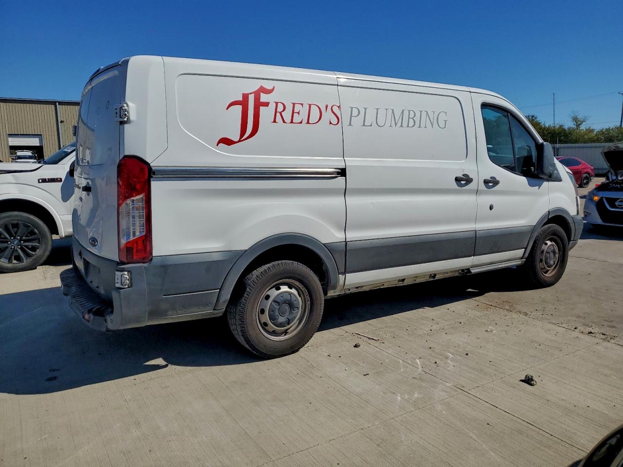 Ford Transit T-150 Image 3