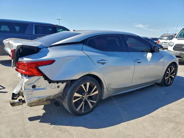 Nissan Maxima 3.5s Image 8