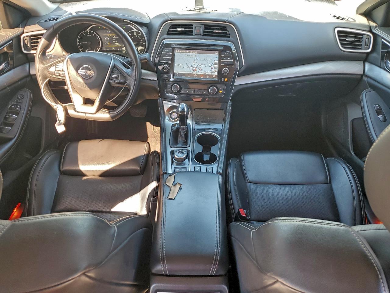 Nissan Maxima 3.5s Image 9