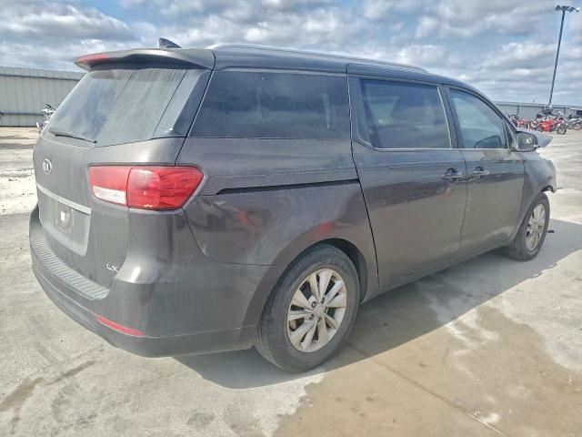 Kia Sedona Lx Image 5