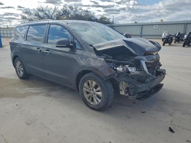 Kia Sedona Lx Image 8