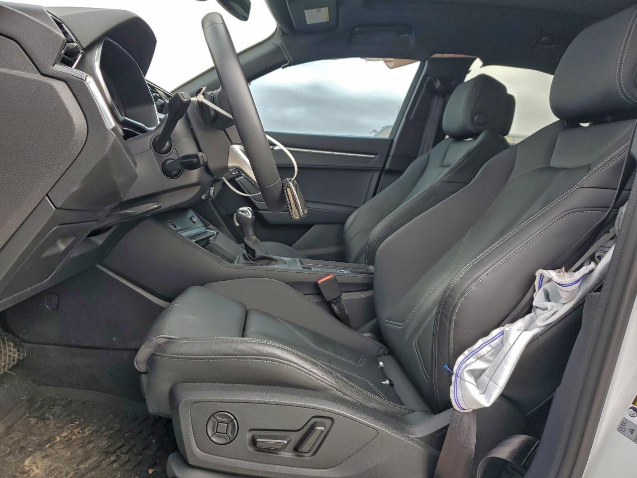 Audi Q3 Premium Plus S Line 45 Image 7