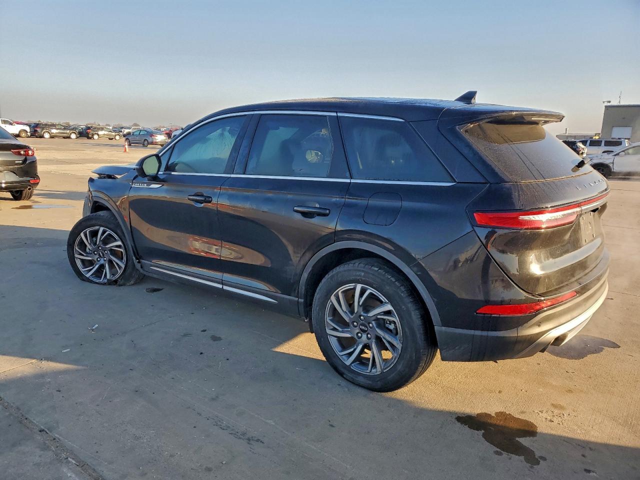 Lincoln Corsair Image 2