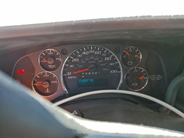 Chevrolet Express Image 6