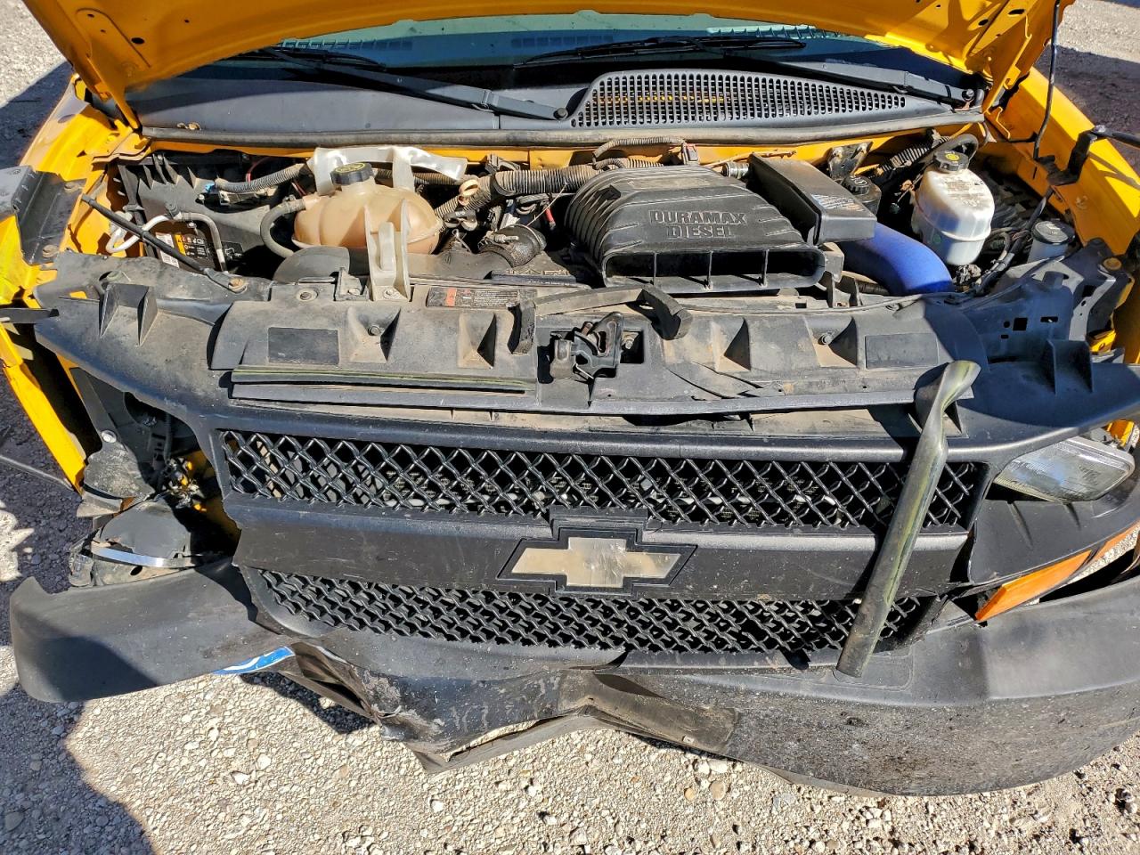 Chevrolet Express Image 11