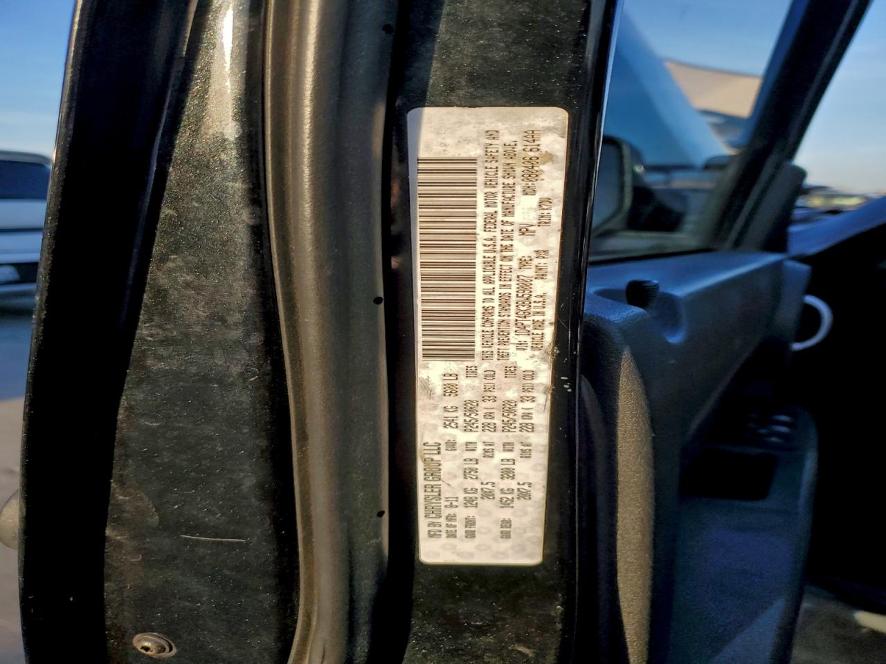 Dodge Nitro Heat Image 9