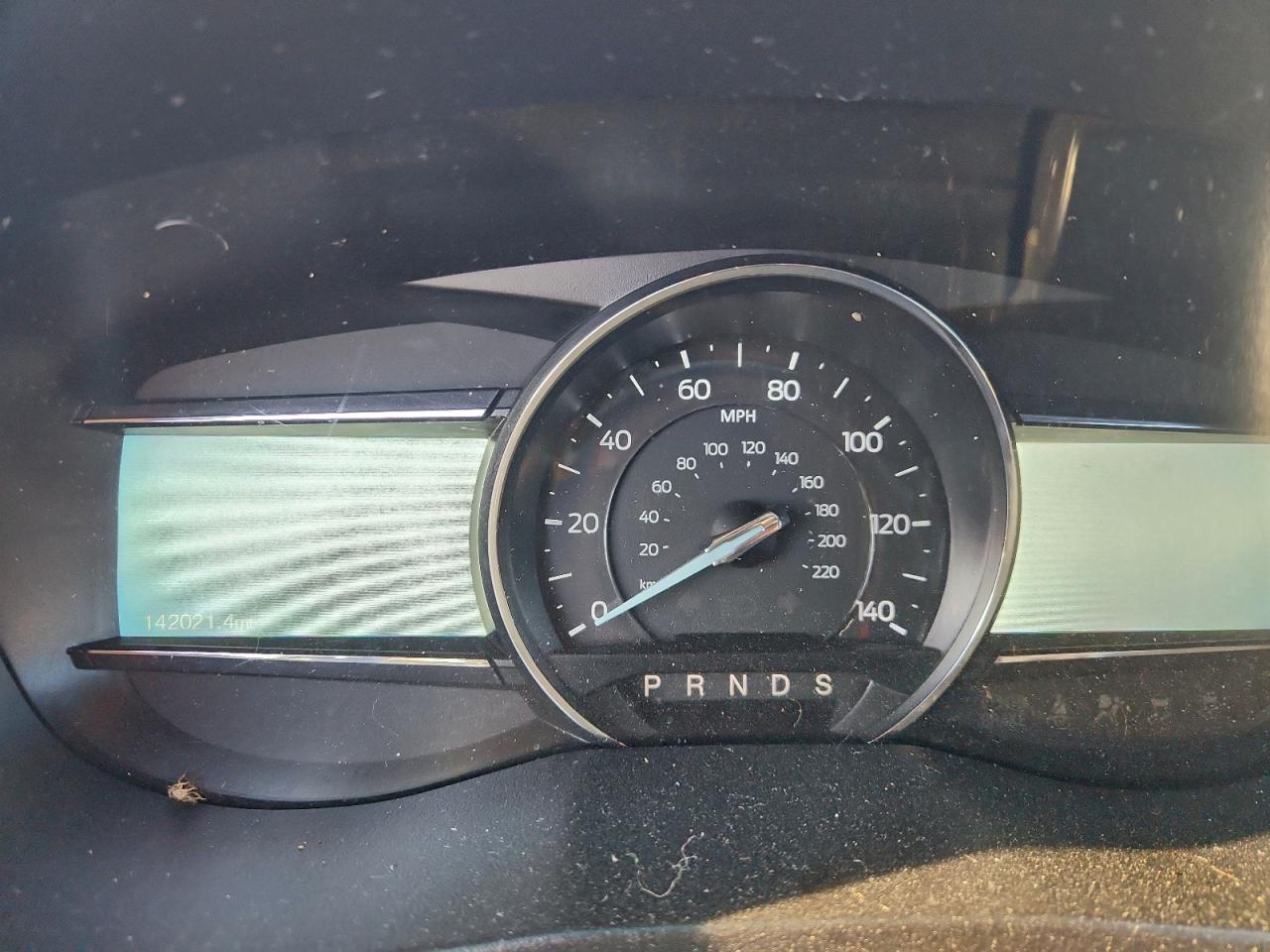 Ford Explorer Xlt Image 8