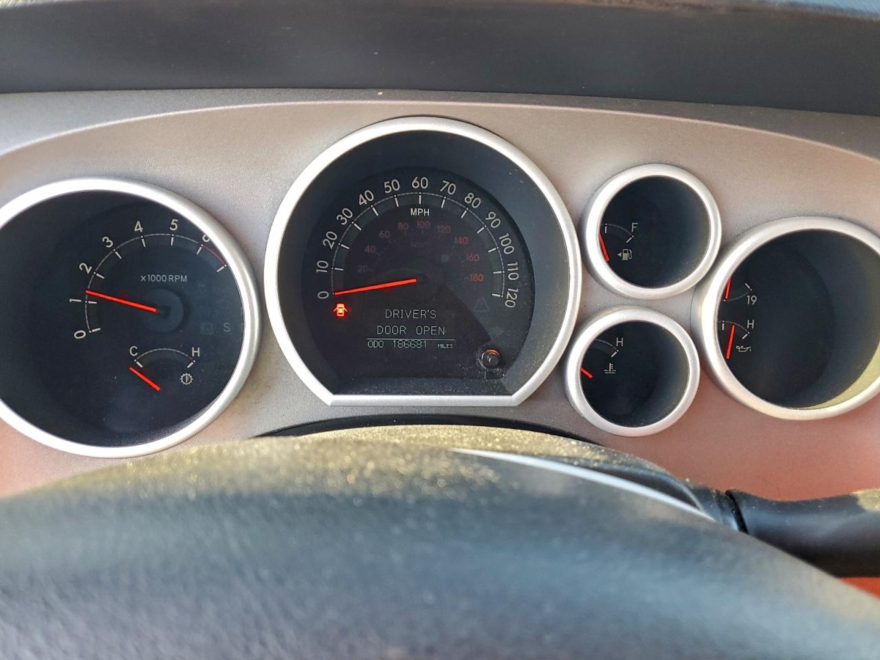 Toyota Tundra Crewmax Limited Image 6