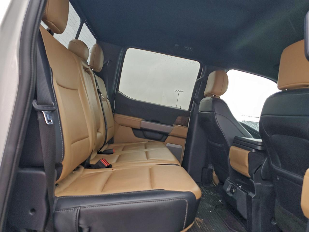 Ford F-150 Supercrew Image 10