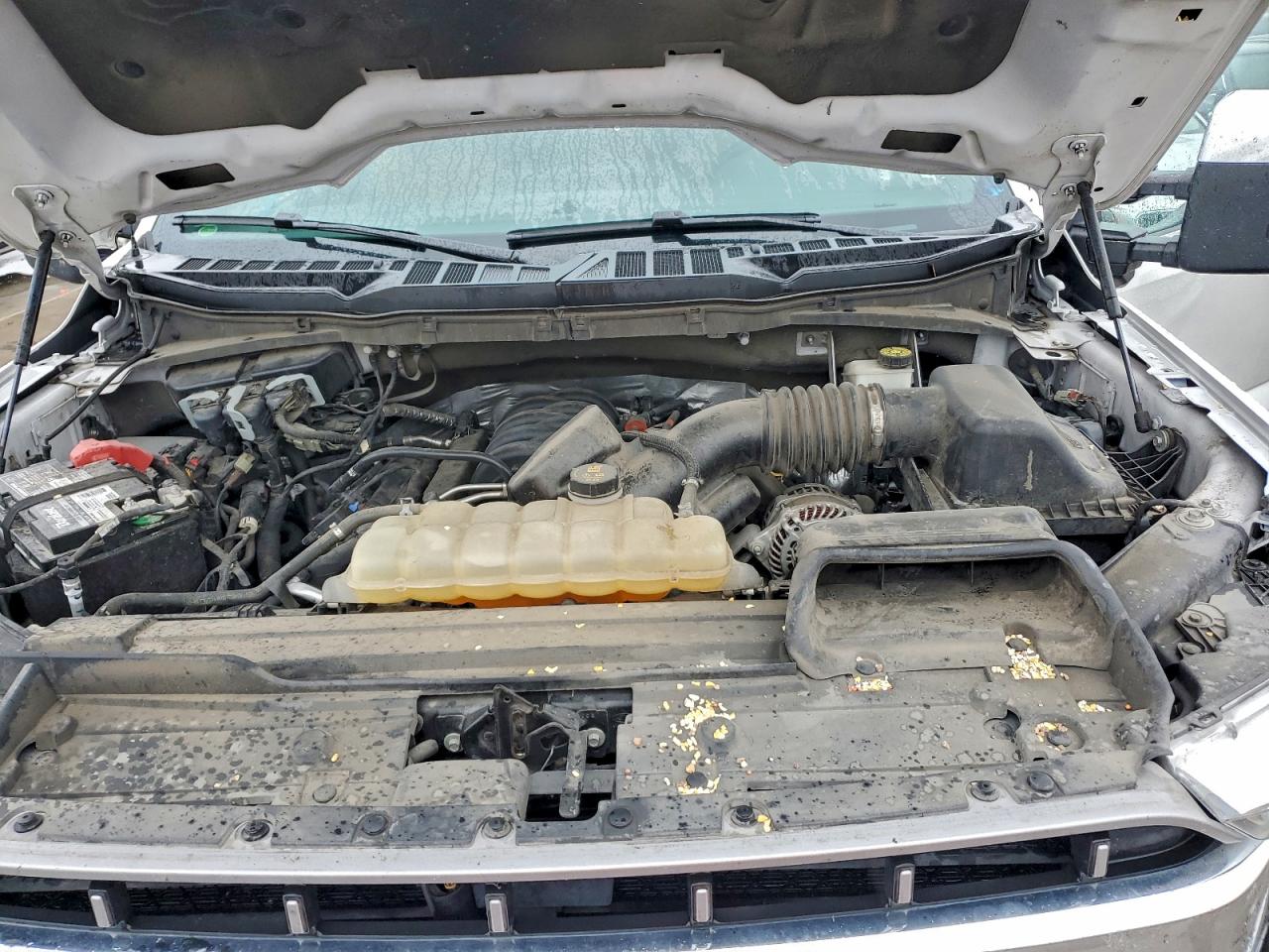 Ford F-150 Supercrew Image 11