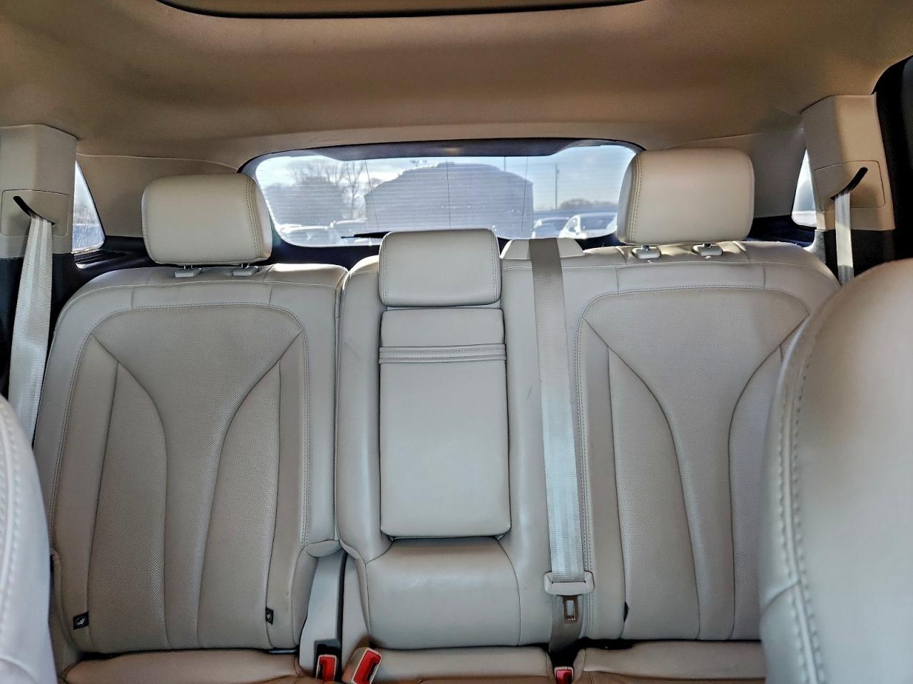 Lincoln MKX Reserve Image 6