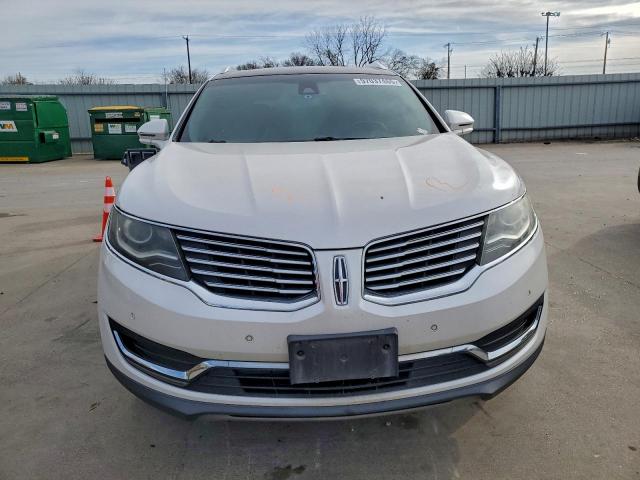 Lincoln MKX Reserve Image 3