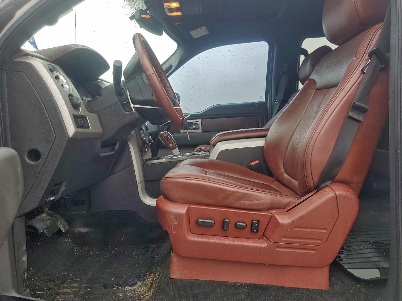 Ford F-150 Supercrew Image 3