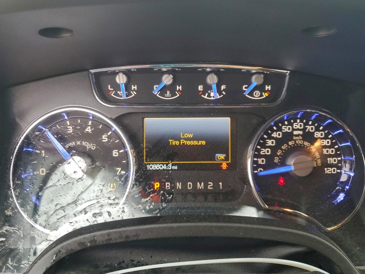 Ford F-150 Supercrew Image 4