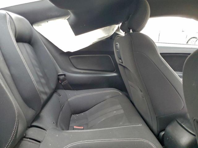 Ford Mustang Image 4