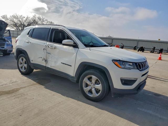 Jeep Compass Latitude Image 10